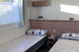 PHOTO-2025-10-15-09-27-44-7